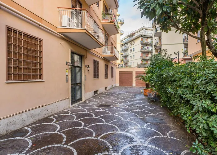 Silver Dream Cornelia, Elegant Apt With Car Park